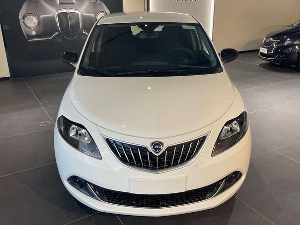 Lancia Ypsilon 53 kW image number 4