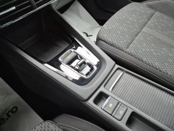 Car image 39