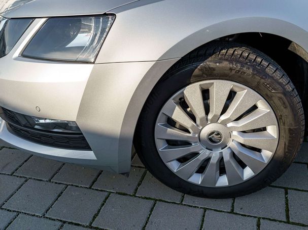 Skoda Octavia Combi 2.0 TDI Ambition 110 kW image number 5