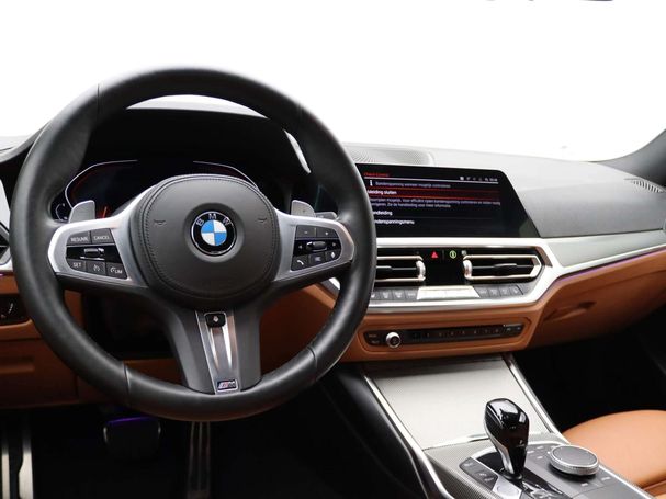 BMW 320i 135 kW image number 21