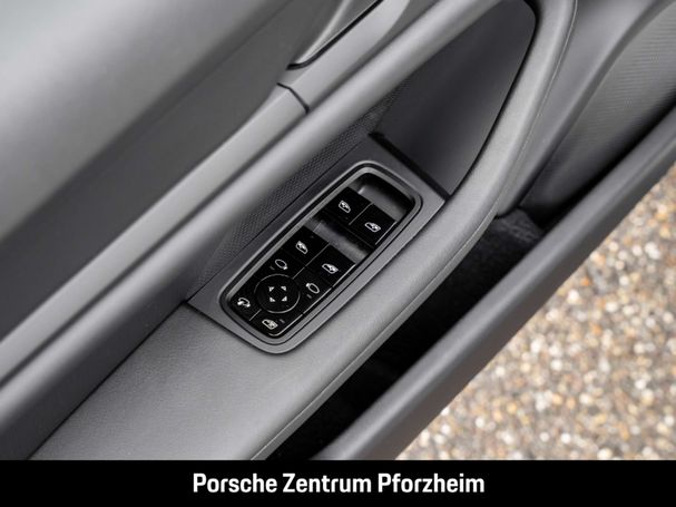 Porsche Taycan 4S 420 kW image number 22