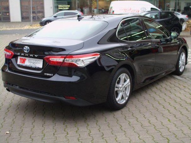 Toyota Camry 160 kW image number 6