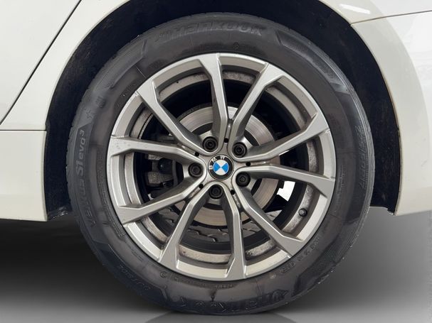 BMW 318d Sport Line 110 kW image number 10