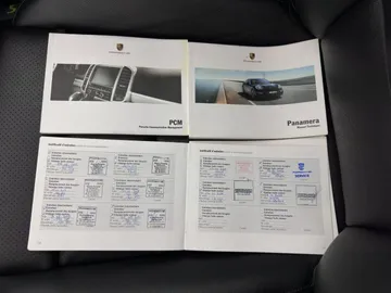 Car image 30