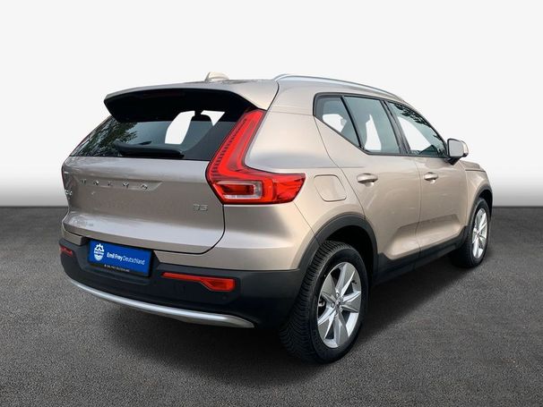 Volvo XC40 B3 Core DKG 120 kW image number 3