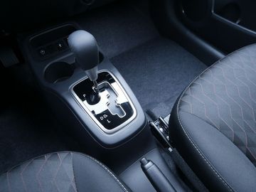 Car image 15