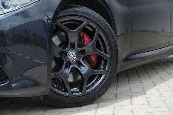 Alfa Romeo Giulia 2.0 Turbo Veloce 206 kW image number 5