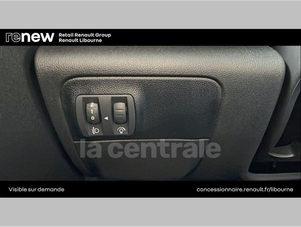 Renault Megane TCe 140 Techno 103 kW image number 22