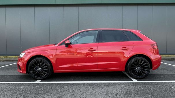 Audi A3 30 g-tron Sportback 96 kW image number 15