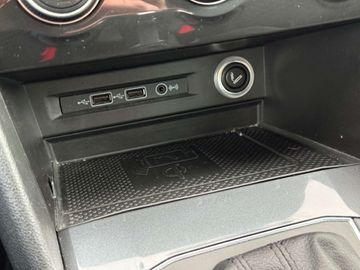 Car image 36