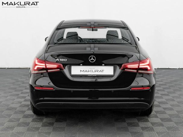 Mercedes-Benz A 180 100 kW image number 9