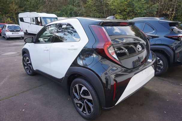 Toyota Aygo X 53 kW image number 3