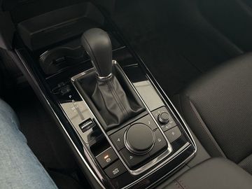 Car image 17