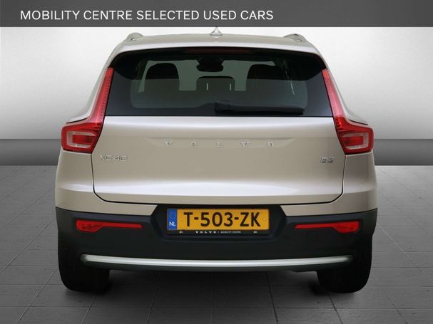 Volvo XC40 B3 Plus 120 kW image number 4