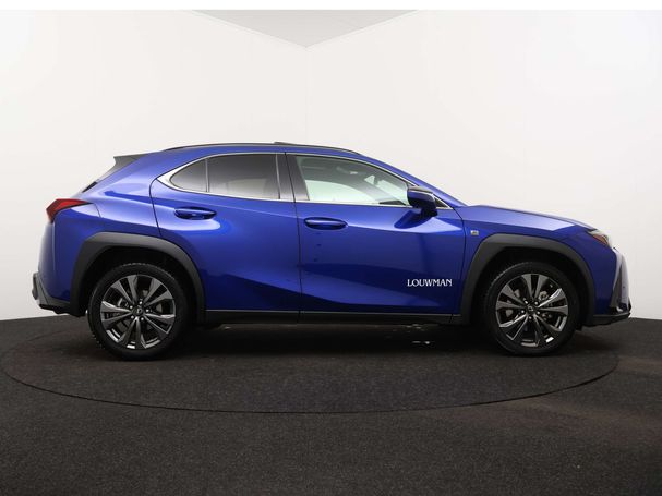 Lexus UX 250h 135 kW image number 12