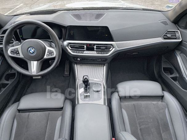 BMW 330 Touring xDrive 215 kW image number 8