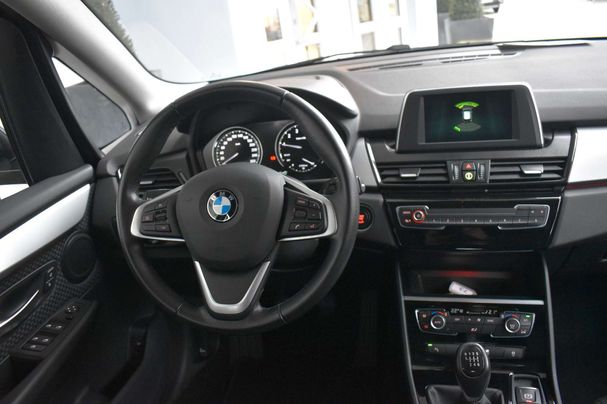 BMW 218i 100 kW image number 10