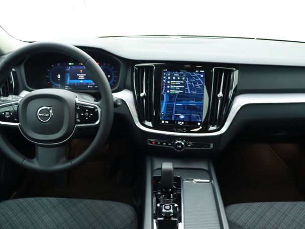 Volvo V60 Cross Country AWD B5 185 kW image number 6