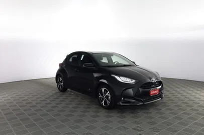 Car image 2