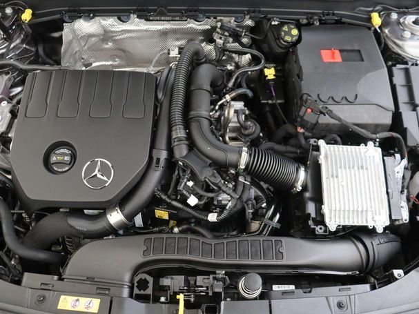 Mercedes-Benz CLA 180 100 kW image number 11