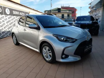 Car image 2