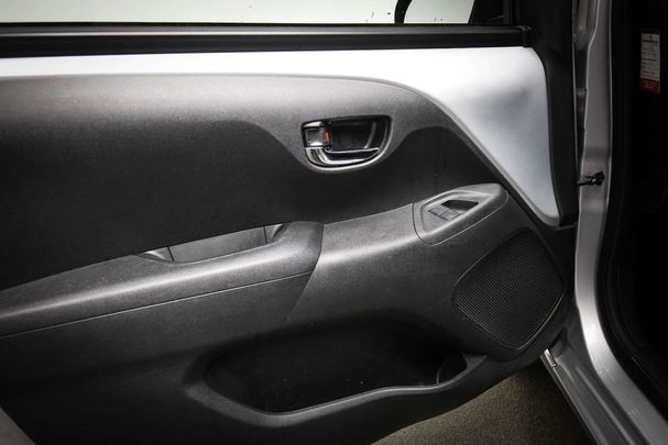 Toyota Aygo 53 kW image number 21