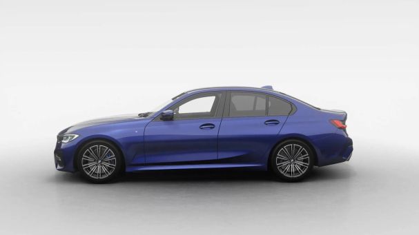 BMW 330i xDrive 190 kW image number 3