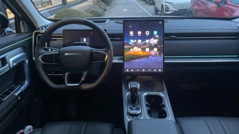 Car image 21