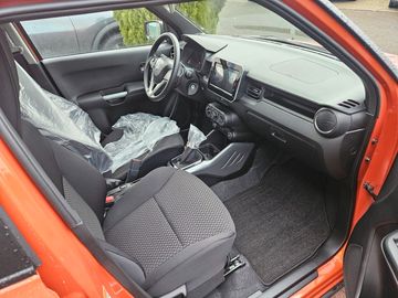 Car image 8