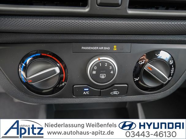 Hyundai i10 1.0 Select 49 kW image number 14