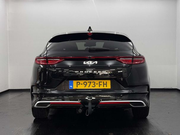 Kia ProCeed 1.5 T-GDI GT Line 118 kW image number 2