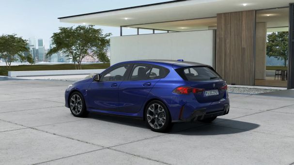 BMW 120i 103 kW image number 3