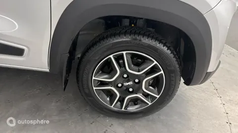Car image 20