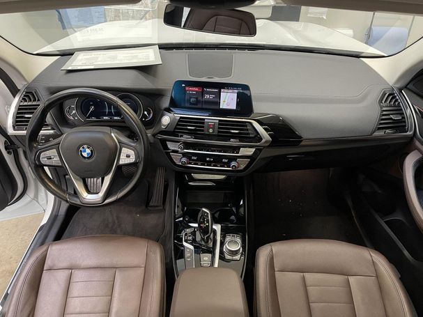 BMW X3 xDrive30d 195 kW image number 10