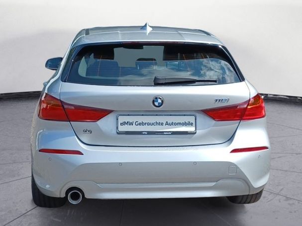 BMW 118i Advantage 100 kW image number 3