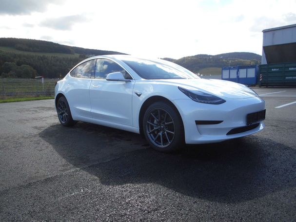 Tesla Model 3 239 kW image number 10