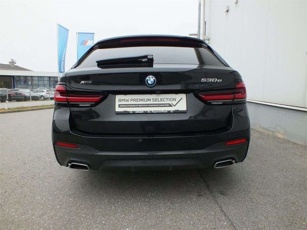 BMW 530 Touring xDrive 215 kW image number 6