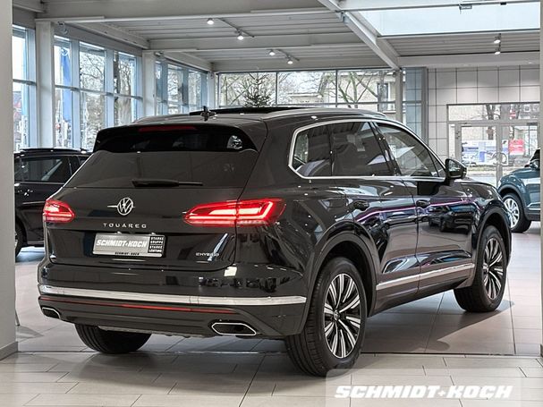 Volkswagen Touareg 3.0 TSI eHybrid 4Motion 280 kW image number 3