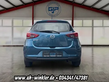Car image 5
