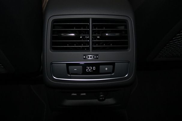 Audi A4 40 TDI S tronic S-line Avant 150 kW image number 23