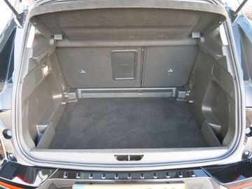 Car image 36