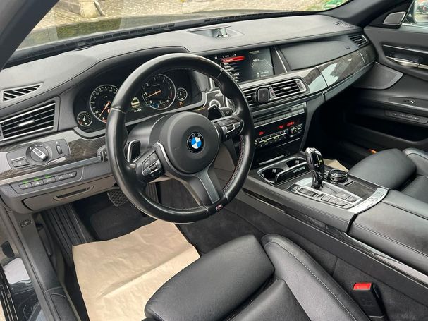 BMW 750d xDrive M Sport 280 kW image number 7