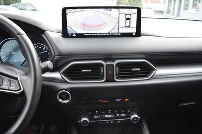 Car image 21