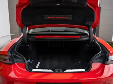 Car image 34