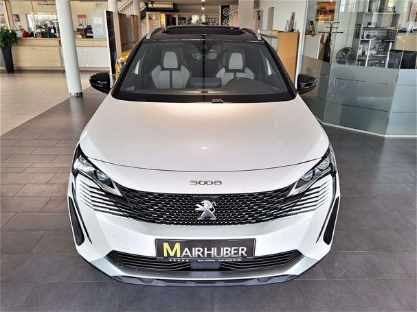 Peugeot 3008 e-EAT8 221 kW image number 3