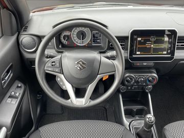 Car image 10