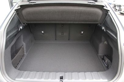 Car image 38