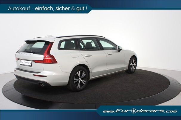 Volvo V60 D3 Momentum 110 kW image number 7