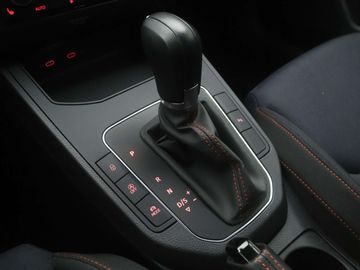 Car image 33