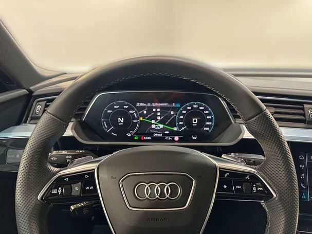 Audi Q8 55 S-line Sportback 300 kW image number 18